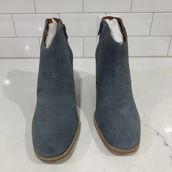 Lucky Brand | Bootie Pellyon Heeled Suede Gray Ankle - Picture 2 of 7